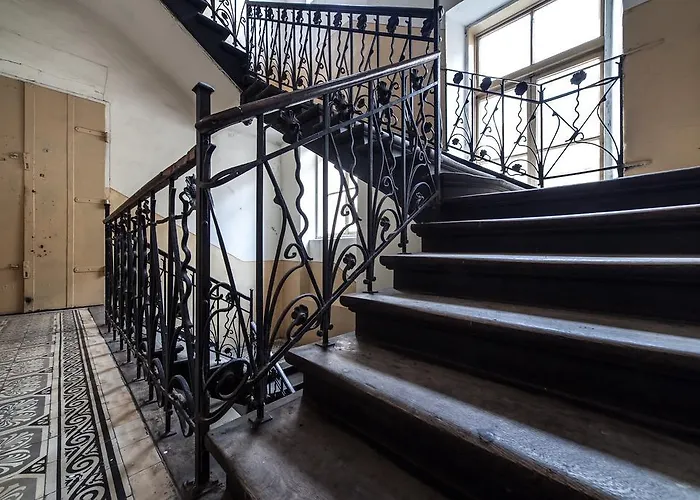 皇后公寓酒店 利沃夫